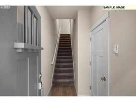 12035 SE High Creek Rd in Happy Valley, OR - Building Photo