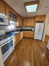 122 Eckel Rd in Little Ferry, NJ - Building Photo - Building Photo