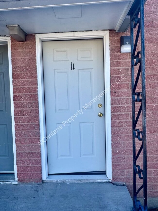 property at 920 S Montana St
