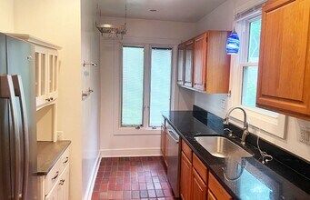 3436 Lyleburn Pl in Cincinnati, OH - Building Photo - Building Photo