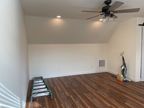 701 SE Riverside Dr in Evansville, IN - Building Photo - Building Photo