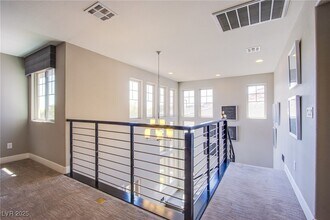 5863 Glory Heights Dr in Las Vegas, NV - Building Photo - Building Photo