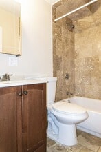 2965 Washington St, Unit 4 in Boston, MA - Foto de edificio - Building Photo