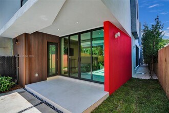 3645 SW 1st Ave in Miami, FL - Building Photo - Building Photo