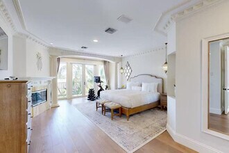 3030 NE 45th St in Fort Lauderdale, FL - Building Photo - Building Photo