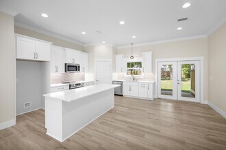 61 Spruce St in Freeport, FL - Building Photo - Building Photo