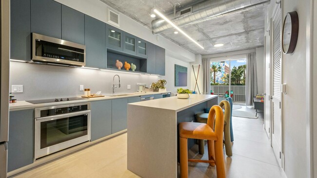 68 NW 25th Ave in Miami, FL - Building Photo - Building Photo