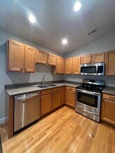 3024 Capri Way, Unit 3024 in St. Peters, MO - Foto de edificio - Building Photo
