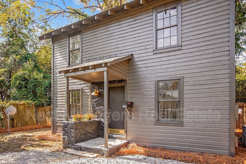 210 Sedberry St in Fayetteville, NC - Building Photo