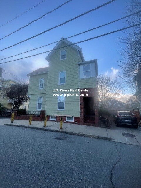 property at 25 Sargent Ave