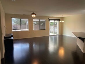 3924 Chessa Ln in Clovis, CA - Building Photo - Building Photo