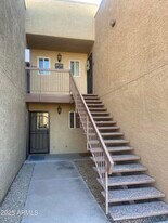 5877 N Granite Reef Rd in Scottsdale, AZ - Building Photo