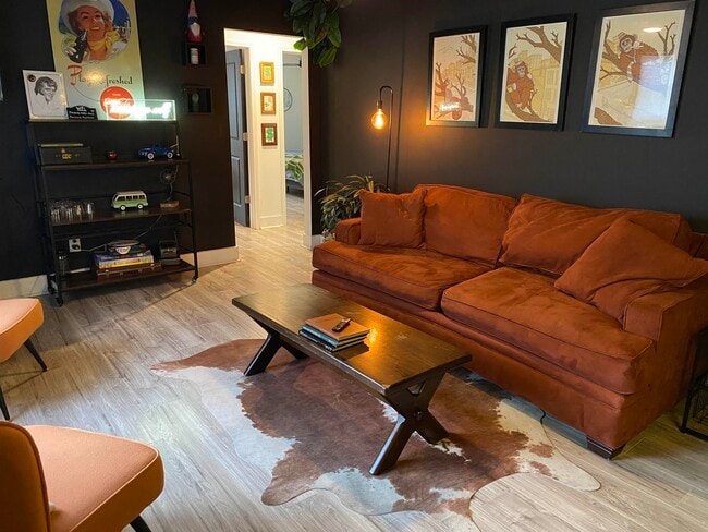 property at 84 N Holmes St