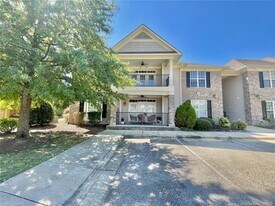 1931 Dante Ln in Fayetteville, NC - Building Photo