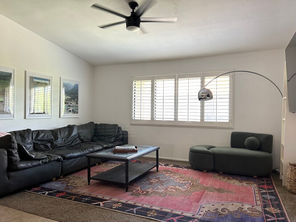 31200 Landau Blvd, Unit 2712 in Cathedral City, CA - Building Photo