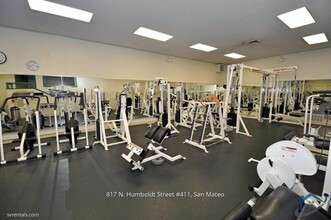 817 N Humboldt St in San Mateo, CA - Building Photo - Building Photo