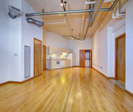 Kunzelmann-Esser Lofts in Milwaukee, WI - Building Photo - Building Photo