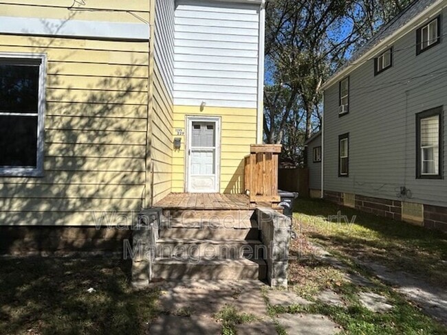 229 Gates Ave in Elyria, OH - Building Photo - Building Photo