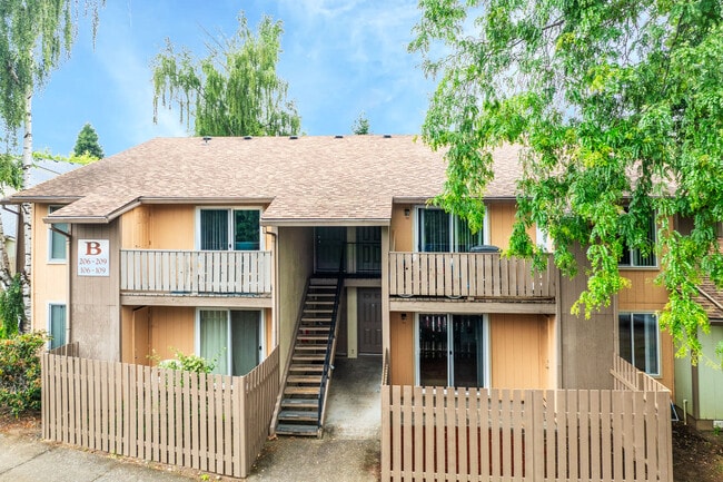 Images Highland Apartments