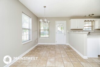 713 Alisa Cove in La Vergne, TN - Foto de edificio - Building Photo