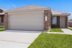 3326 Noir Ln in New Braunfels, TX - Building Photo