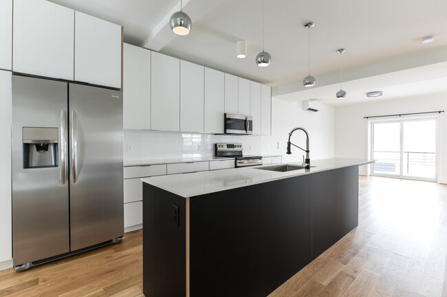 54 West Ave in Fairport, NY - Building Photo - Building Photo