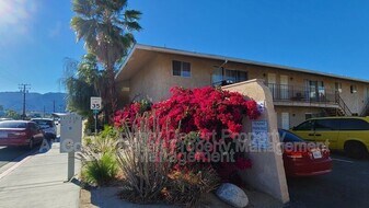 74390 Alessandro Dr in Palm Desert, CA - Building Photo