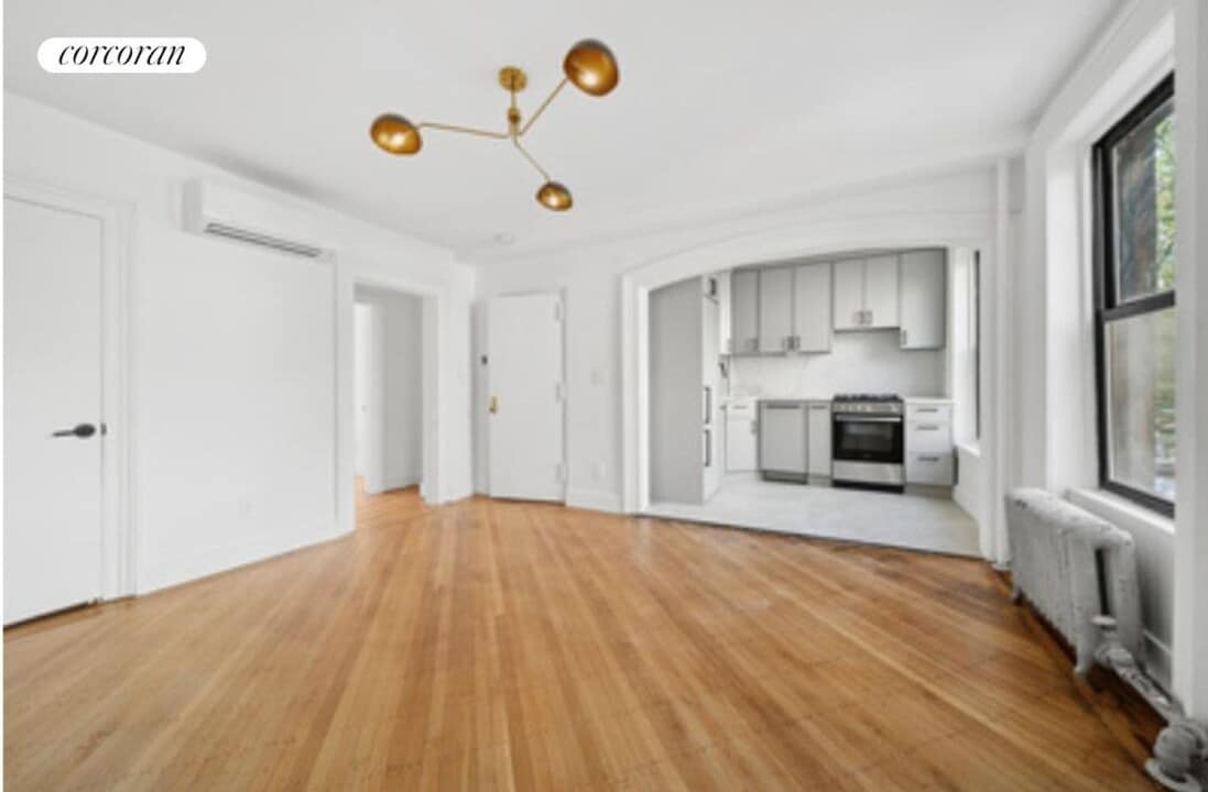 366 Clermont Ave in Brooklyn, NY - Building Photo