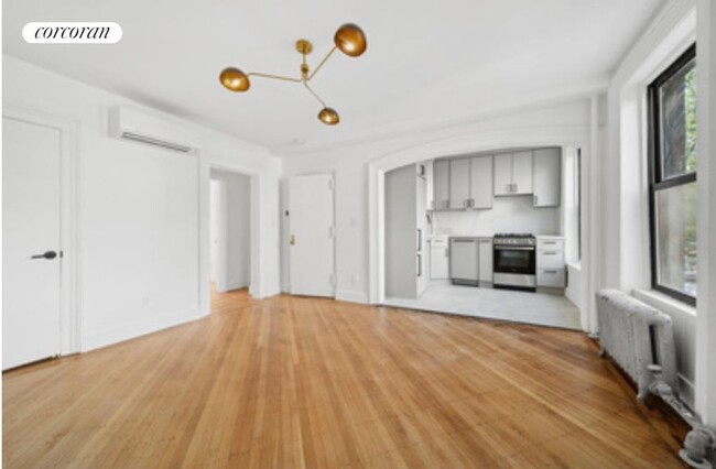 366 Clermont Ave