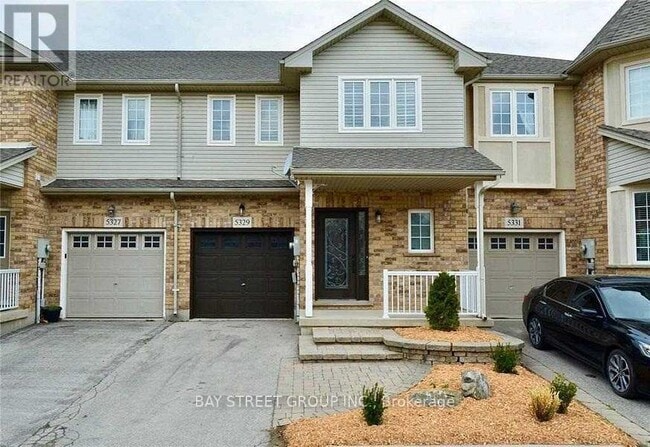 property at 5329 Applegarth Dr