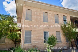 204 S 7th St in Harlingen, TX - Building Photo
