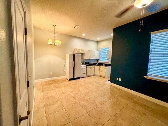 2031 Indian Sky Cir in Lakeland, FL - Building Photo - Building Photo