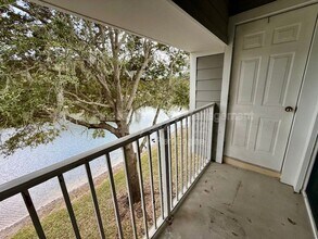 7067 Deer Lodge Cir in Jacksonville, FL - Building Photo - Building Photo