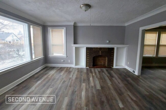 8312 S Aberdeen St in Chicago, IL - Foto de edificio - Building Photo