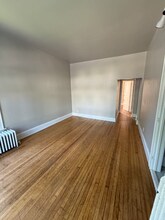 2833 N Downer Ave in Milwaukee, WI - Building Photo - Building Photo