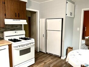 130 Platt Ave in Norwich, CT - Building Photo - Building Photo