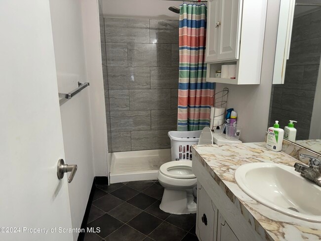 17 Hunts Ct in South Abington Township, PA - Building Photo - Building Photo