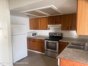 5331 Pierpoint Ave in Spring Hill, FL - Building Photo - Building Photo