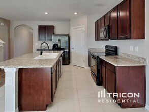2819 Greenleaf Ter in Parrish, FL - Building Photo - Building Photo