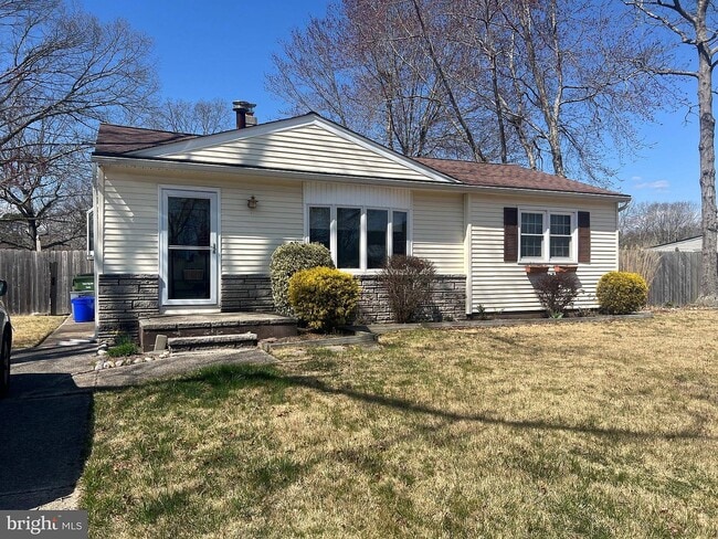 property at 3 Fairview Dr