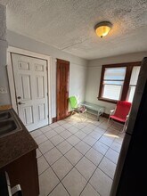 3600 N Vel R. Phillips Ave in Milwaukee, WI - Foto de edificio - Building Photo