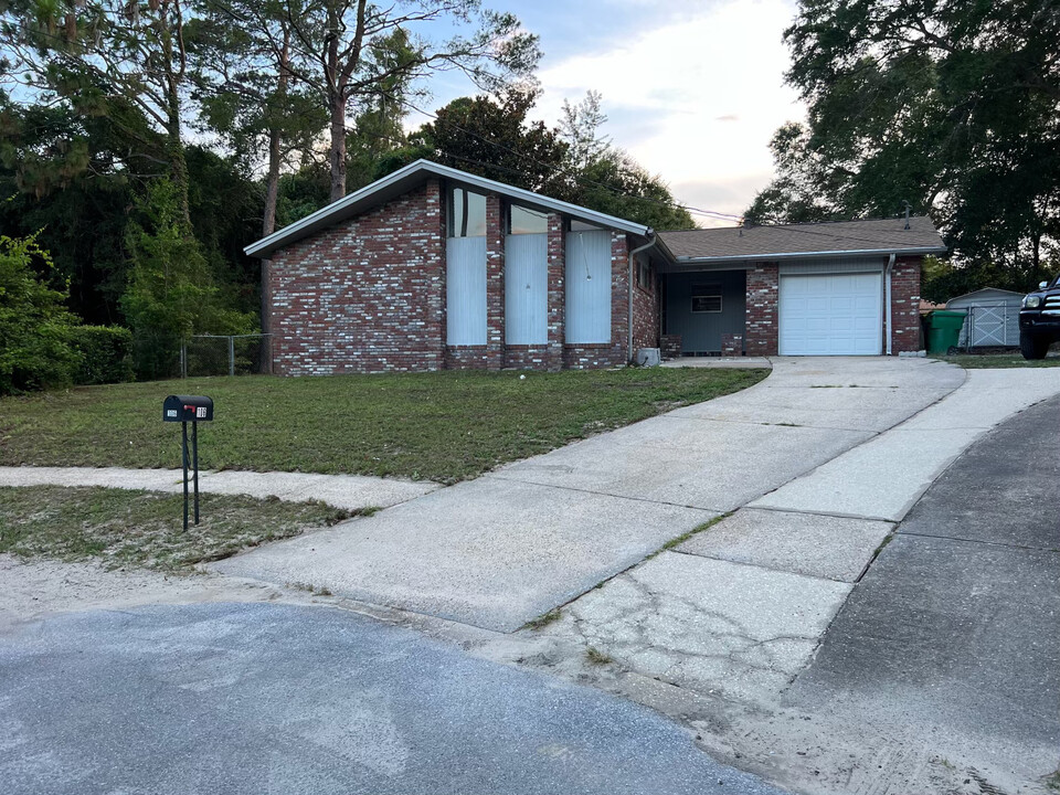 106 Vincent Cir in Niceville, FL - Building Photo