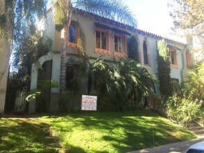 415 N Sycamore Ave in Los Angeles, CA - Building Photo - Building Photo