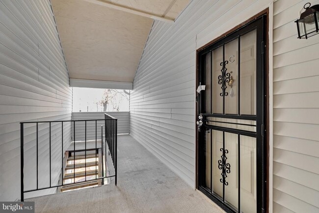 property at 1639 Carriage House Terrace