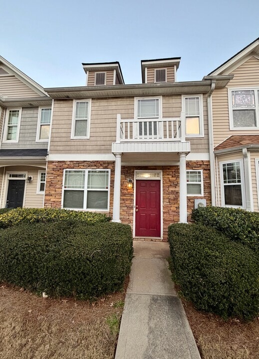 6296 Ellenwood Dr in Rex, GA - Building Photo