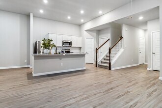 432 Nespral Dr in San Antonio, TX - Building Photo - Building Photo