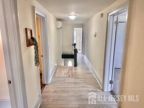 101 S Pine Ave in South Amboy, NJ - Building Photo - Building Photo