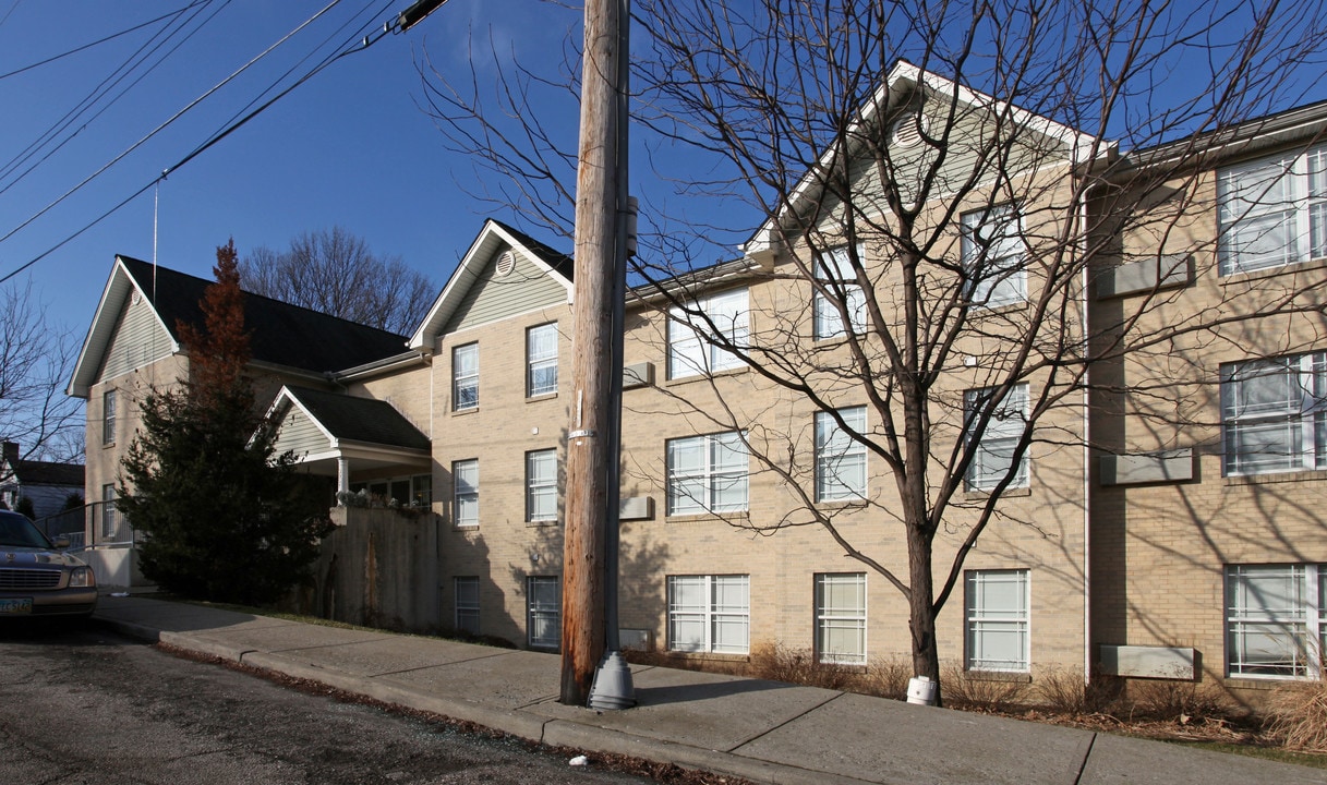 3067 O'Bryon St in Cincinnati, OH - Foto de edificio