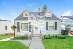 3421 N 87th St in Milwaukee, WI - Building Photo