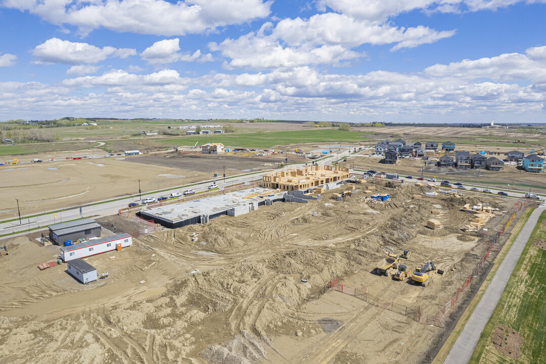 Lawrie Park Condos in Okotoks, AB - Building Photo